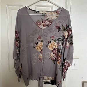 Gray,plum floral top with tie at waist